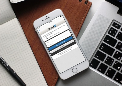 Integrating LinkedIn Sign In with iOS Apps Using OAuth 2.0
